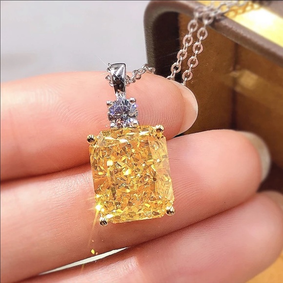 Jewelry - NEW 14k Yellow Citrine Beautiful Necklace